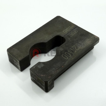 NOZZLE HOLDER BLOCK